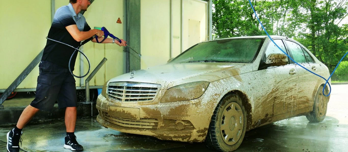 Κορωνοϊός-ΟΒΕ: «Να σταματήσει το πλύσιμο των αυτοκινήτων στα πρατήρια»